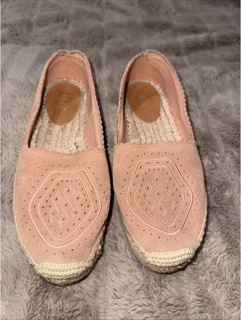 UGG Women's Pink Heidi Perforated Espadrille In Suntan Suede ,Size 6.5